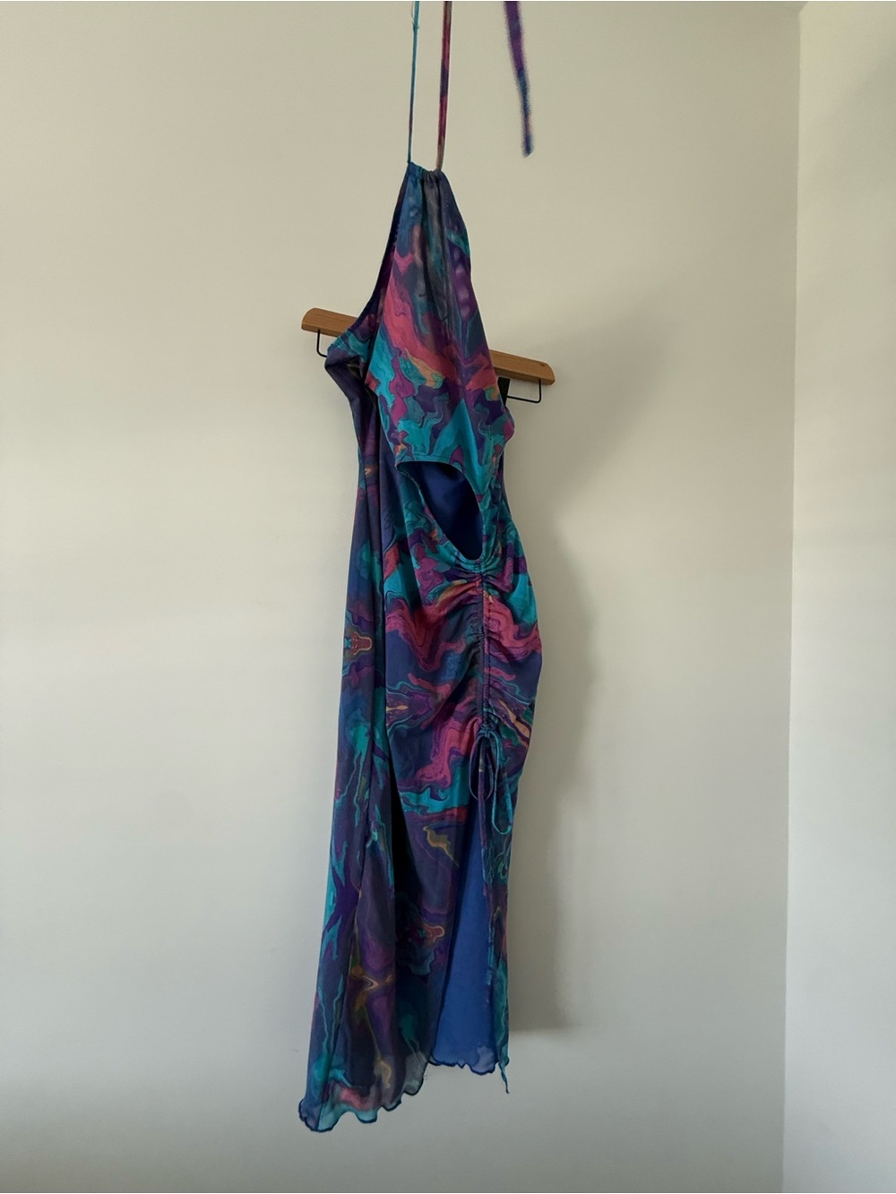 FOREVER 21 Blue Multi-Color Halter Midi Dress (size small)